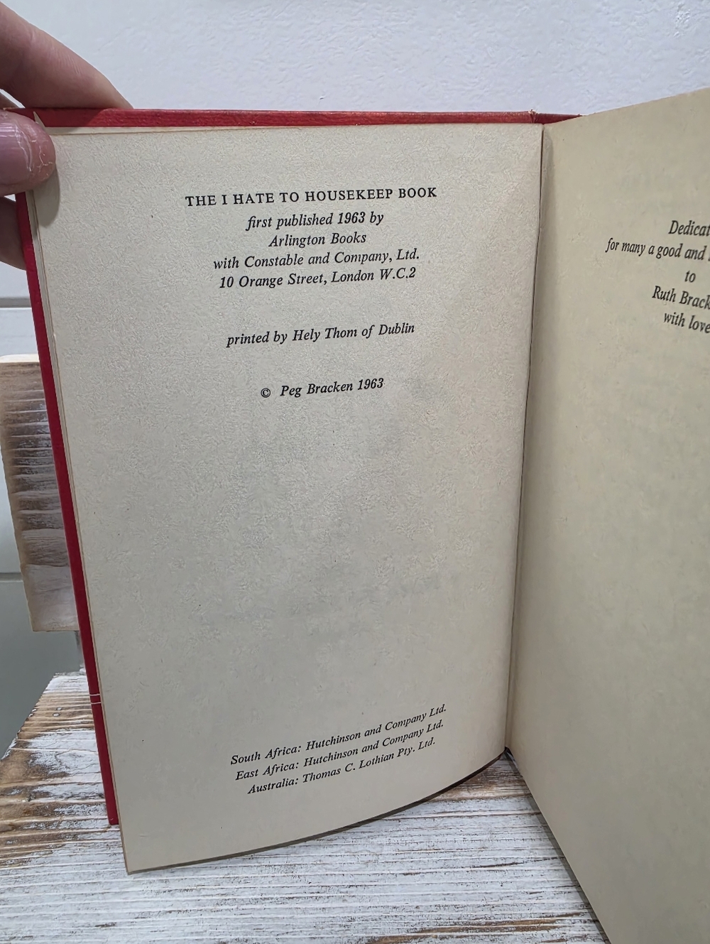 1963 "I hate Housekeeping" Hardcover Book - Picture 6 of 9